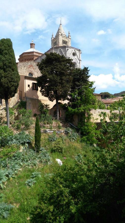 Al 32 Bed & Breakfast Massa Marittima